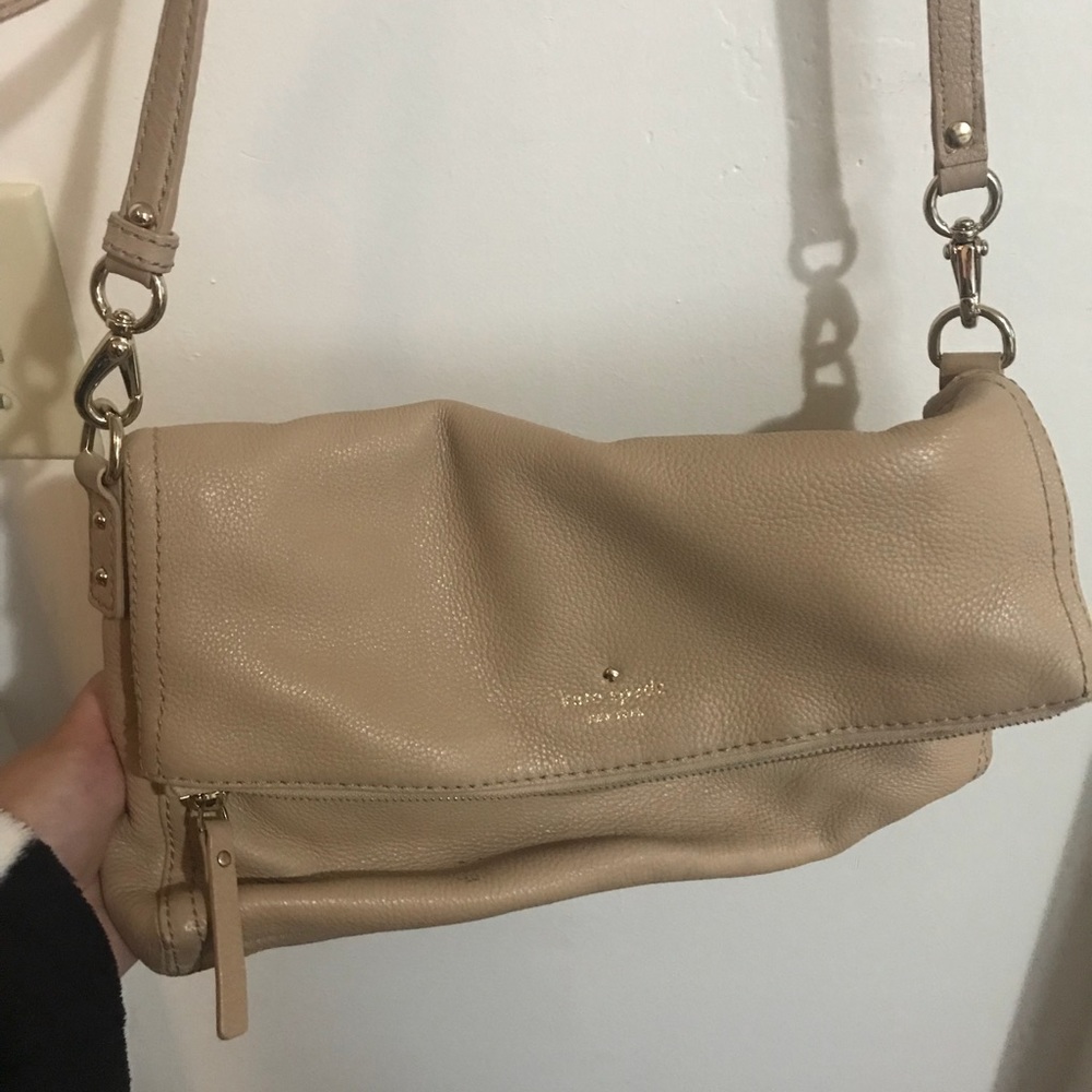 Kate Spade ♠️ crossbody bag - Picture 2 of 5